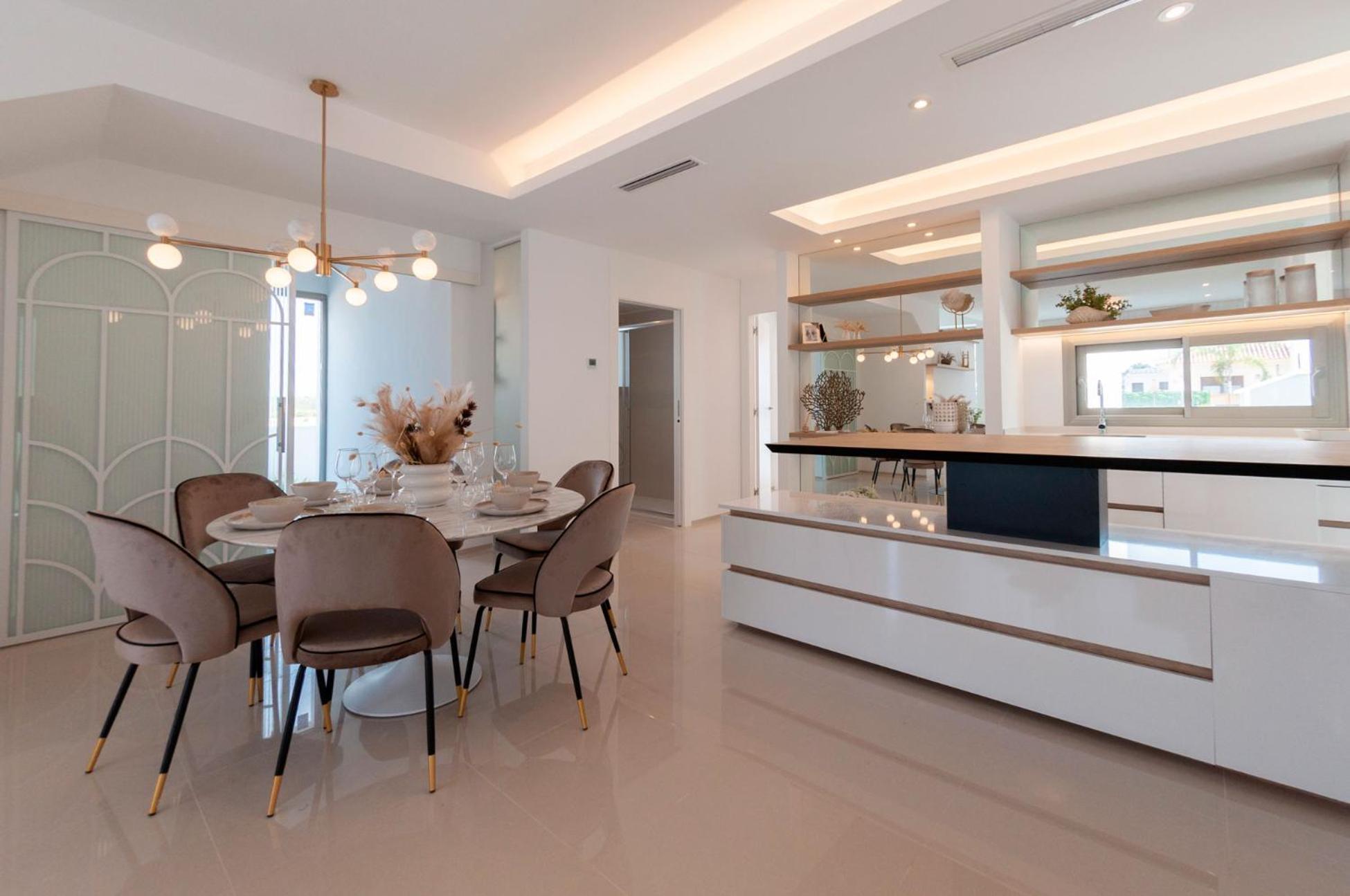 De Sol In Alcazares With 4 Bedrooms, Private Swimming Pool, Sauna And Jacuzzi. Los Alcázares